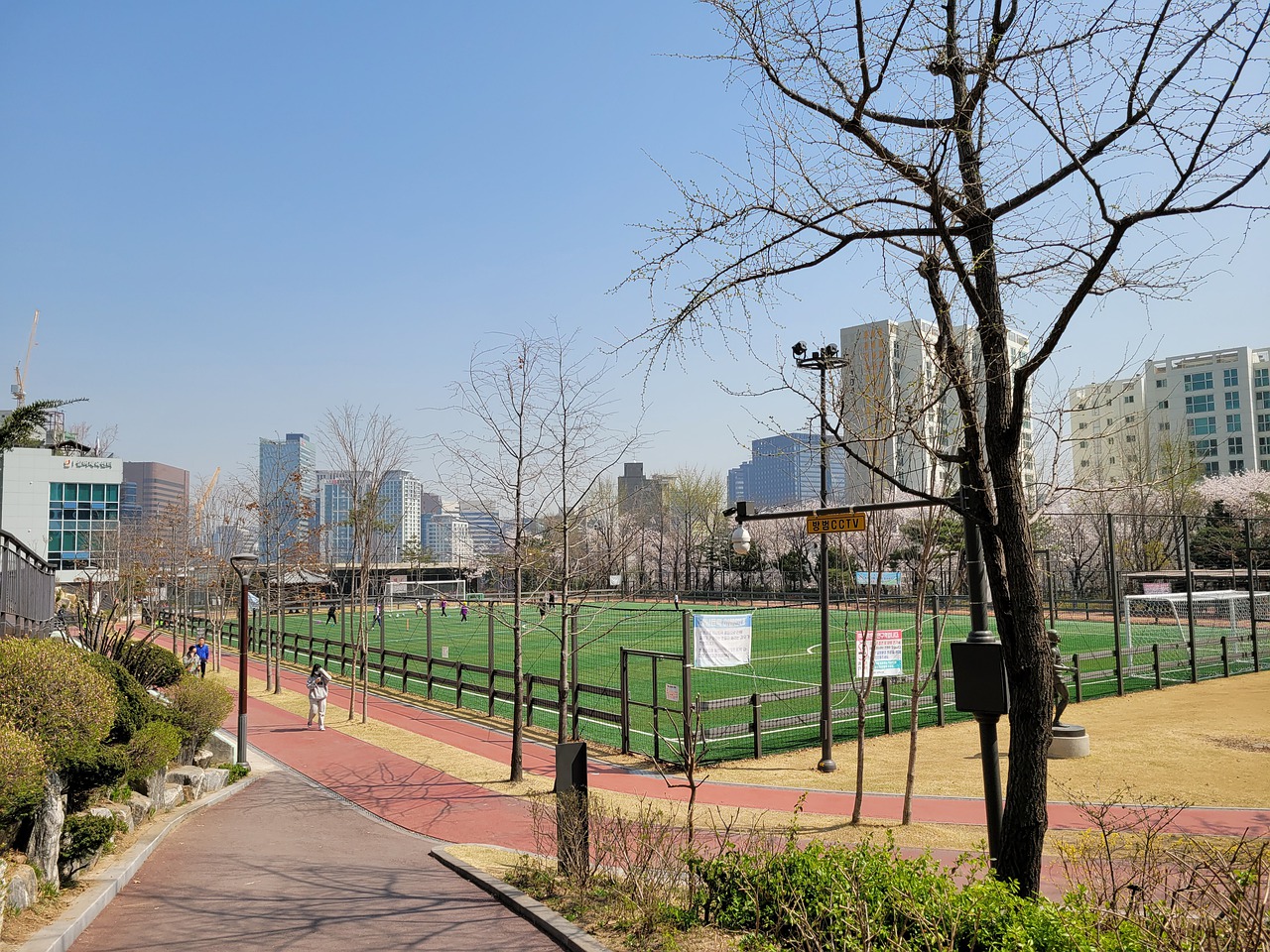 秘密会面 秘密会面