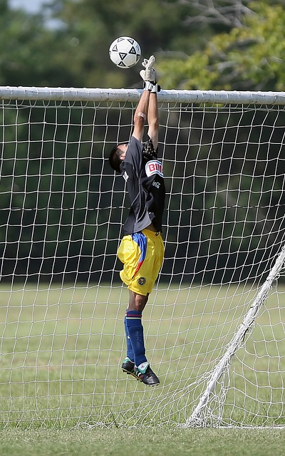 巴萨客场成 巴萨客场成